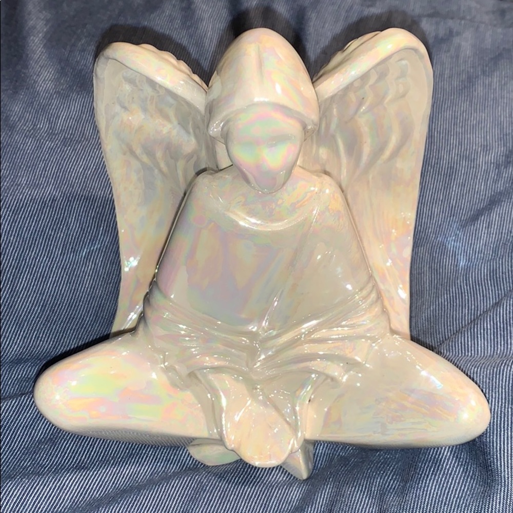 SALE!! Angel statue offering. 3